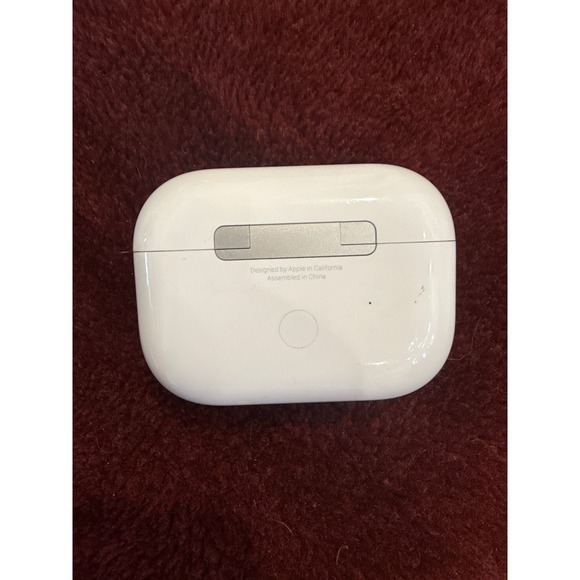 Apple AirPods Pro 2nd Gen Charging Case White Replacement Part - Picture 2 of 3